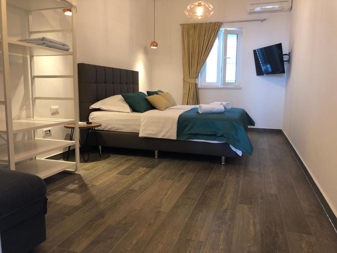 Apartment Pine Tree Boutique Apartments