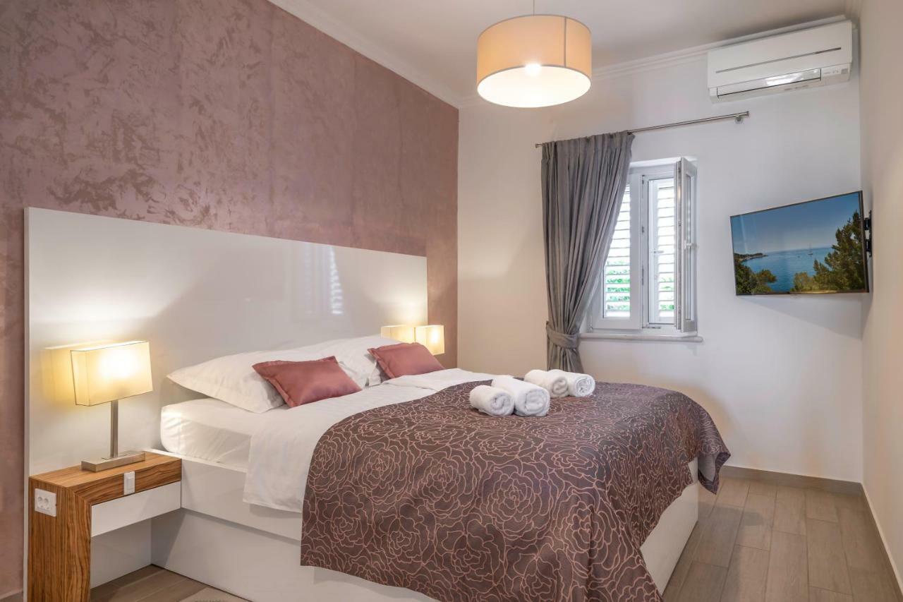Pine Tree Boutique Apartments