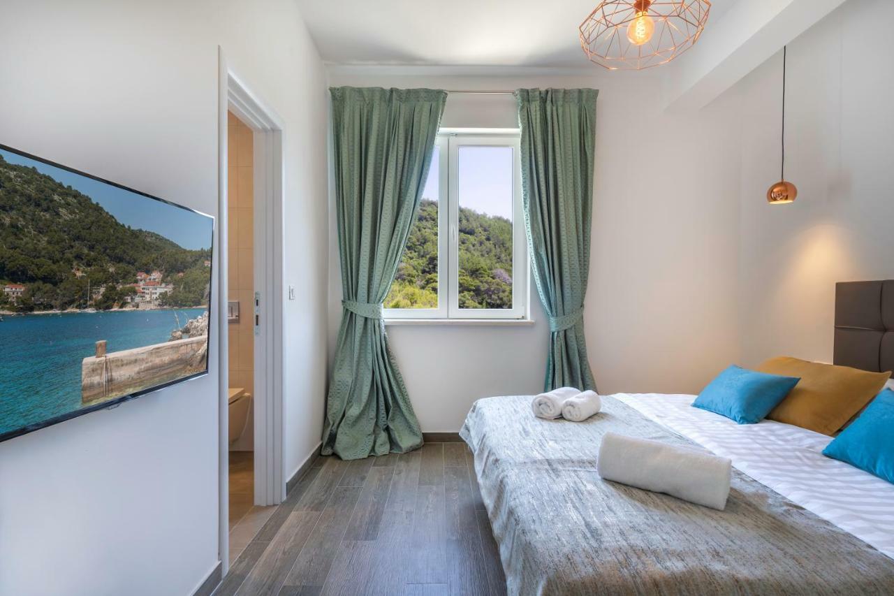 Pine Tree Boutique Apartments Apartment