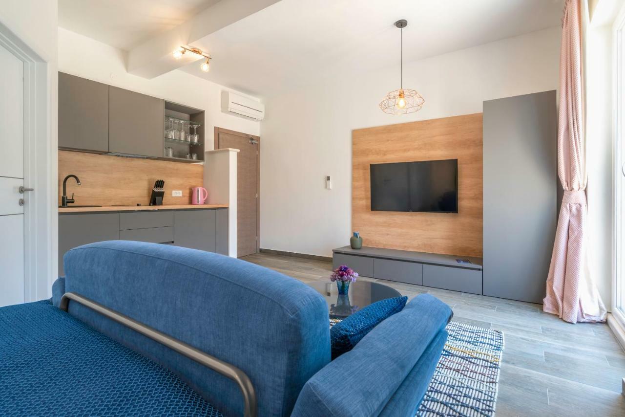 Pine Tree Boutique Apartments * Saplunara